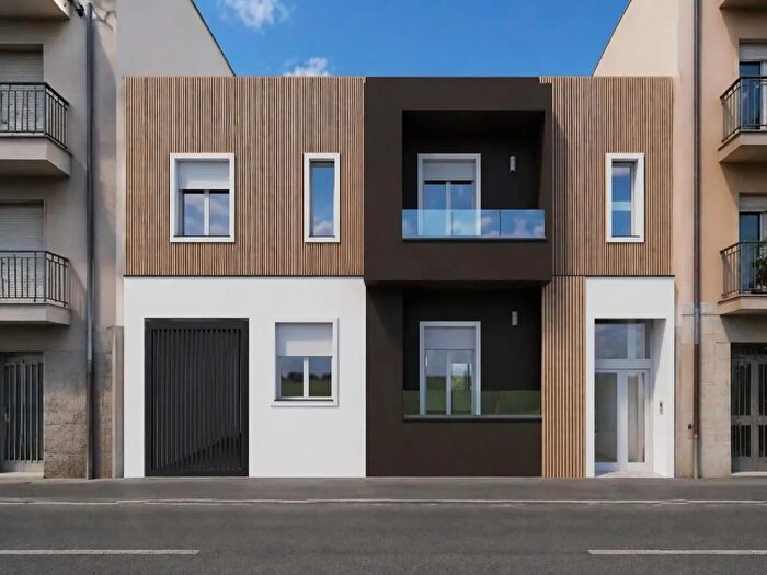 Appartamento trilocale in vendita in Via Eleonora Fonseca, Cagliari