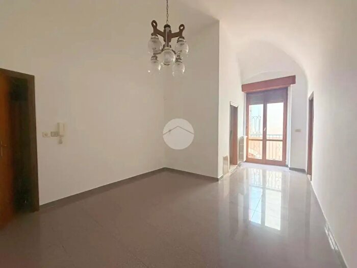 Casa trilocale in vendita in Via Genoveffa De Troia, Lucera