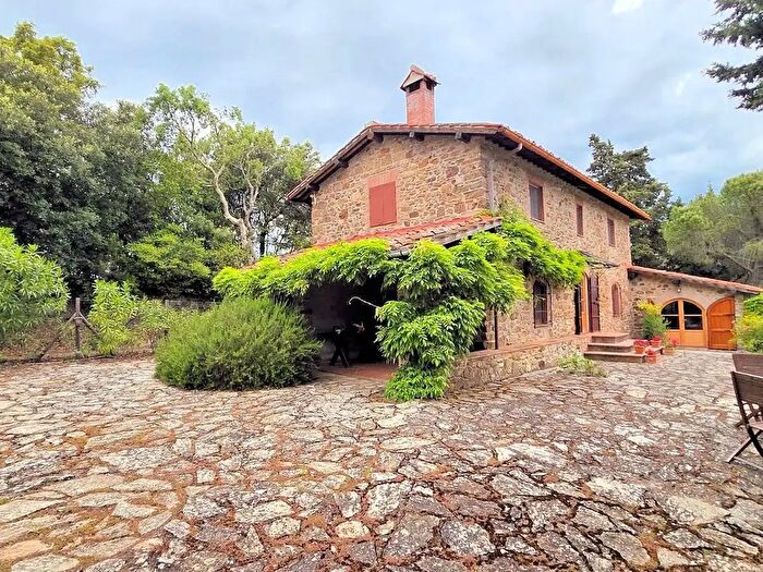 Casa con 5 locali in vendita in Località Belvedere, Suvereto