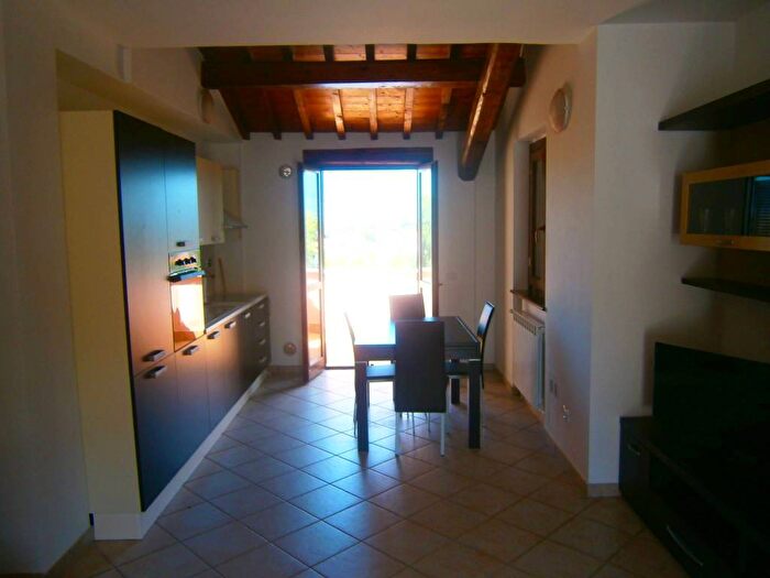Appartamento trilocale in affitto in Castel Ritaldi La Bruna, Spoleto