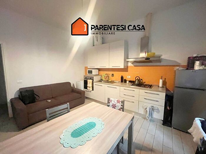 Appartamento trilocale in affitto in Via Iacopo Peri, Fortezza Stazione, Firenze