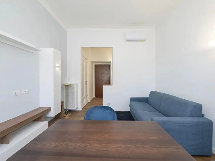 Appartamento bilocale in vendita in Via Filippo Juvara, Milano