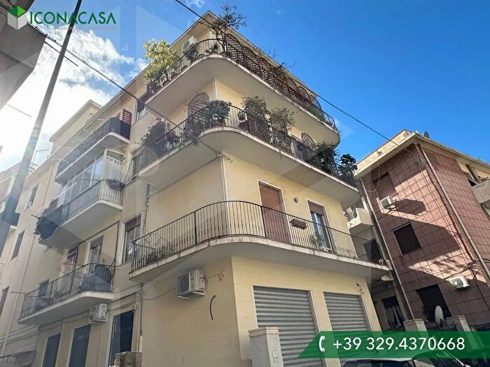 Appartamento quadrilocale in vendita in Via Friuli, Reggio Calabria