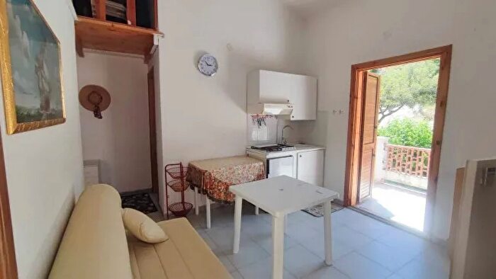 Appartamento trilocale in vendita in Calopezzati Via Gramsci, Crosia