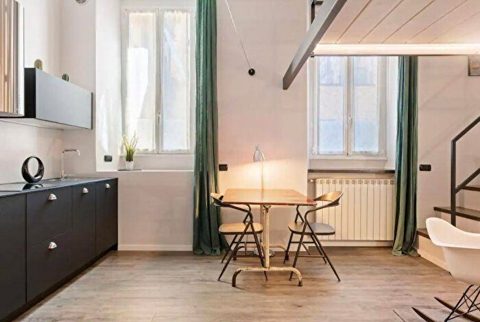 Appartamento bilocale in affitto in Via Ruggero di Lauria, Sempione, Milano