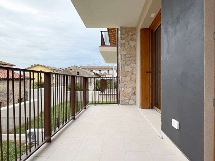 Appartamento bilocale in affitto in Viale della Vittoria, Centro, Soave