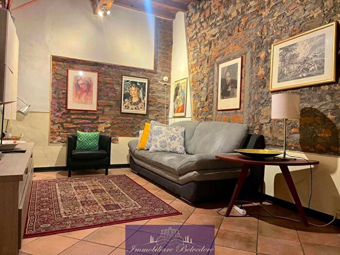 Appartamento quadrilocale in affitto in Via dello Sprone, Ponte Vecchio Pitti, Firenze