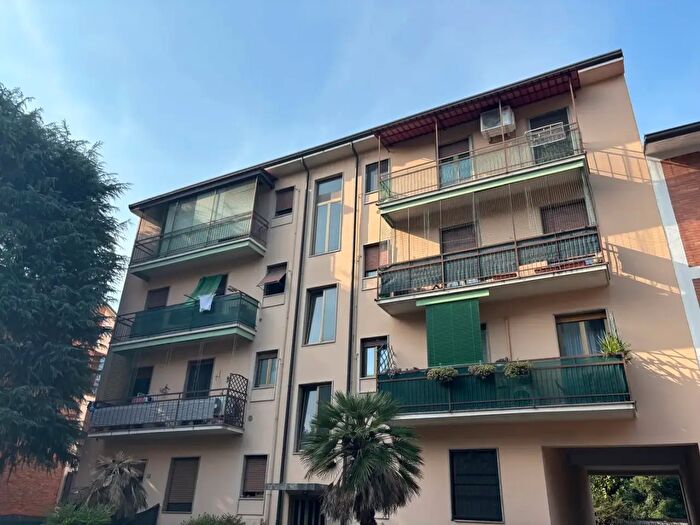 Appartamento trilocale in vendita in Via Sanzio, Gorgonzola