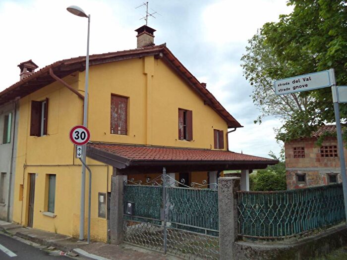 Casa con 5 locali in affitto in Brazzacco, Moruzzo