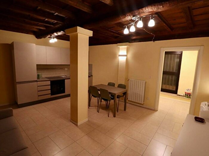 Appartamento bilocale in affitto in Via Pietro Frattini, Centro, Mantova