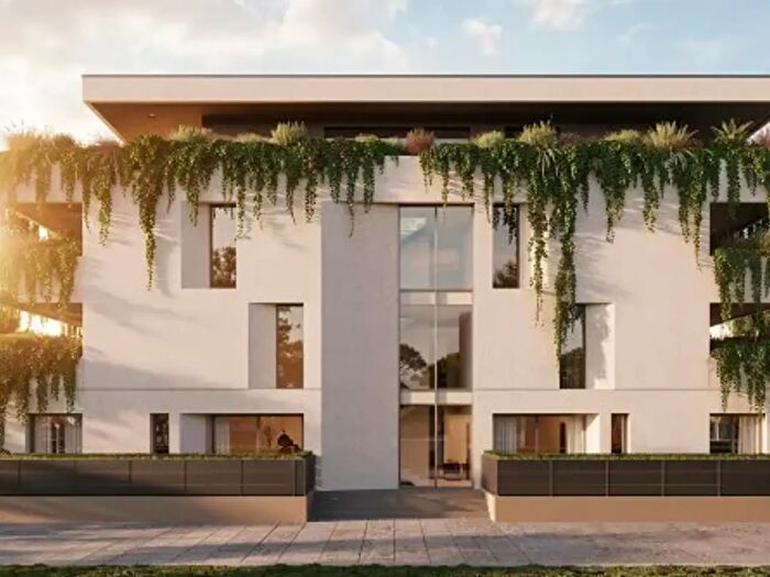 Appartamento trilocale in vendita in Viale Calatafimi, Cervia