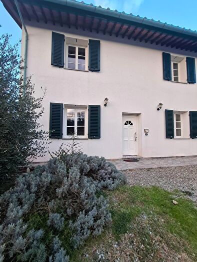 Casa con 7 locali in vendita in Fucecchio