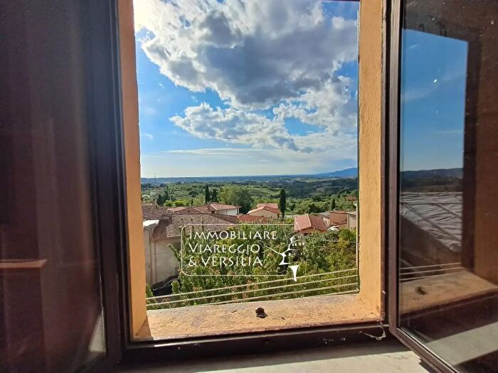 Appartamento quadrilocale in vendita in Via del Castello, Capannoli