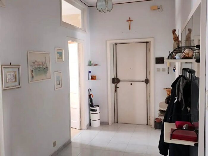 Appartamento quadrilocale in vendita in Via Giovanni Lavaggi, Augusta