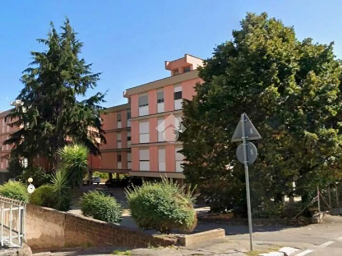 Appartamento quadrilocale in vendita in Via Monte Grappa, Aprilia