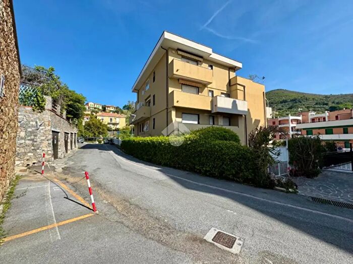 Appartamento bilocale in vendita in Via Imperia, Spotorno