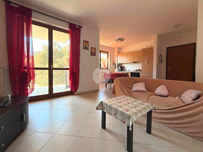 Appartamento trilocale in vendita in Via Algeri, Chieti