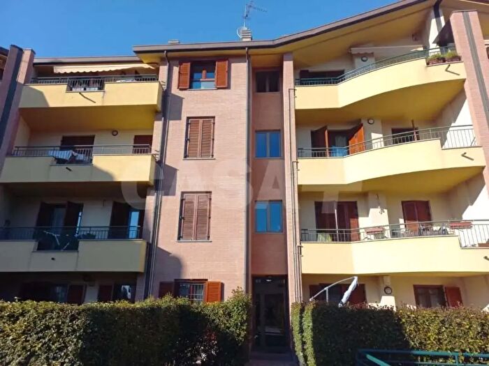 Appartamento bilocale in affitto in Via Falcone, Tradate