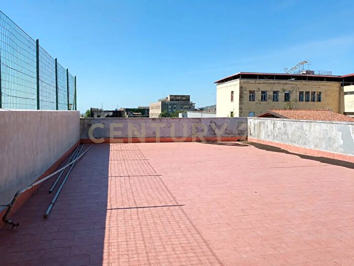 Appartamento quadrilocale in vendita in Via delle Terme, Acireale