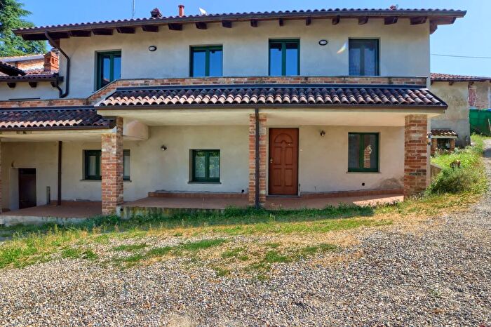 Casa con 5 locali in vendita in Localita Monticelli, Verrua Savoia