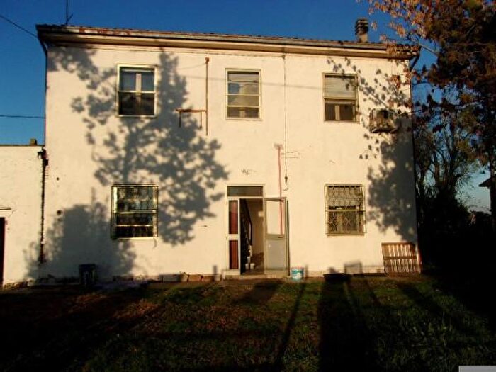 Casa con 5 locali in vendita in Via Martinella, Ravenna