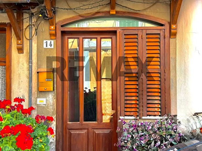 Casa trilocale in vendita in Piazza Trieste, Alanno