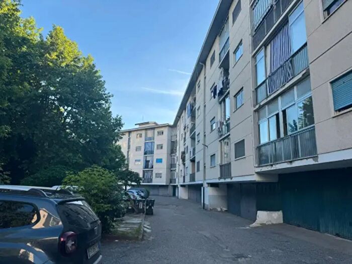 Appartamento con 5 locali in vendita in Via degli Ulivi, Torino