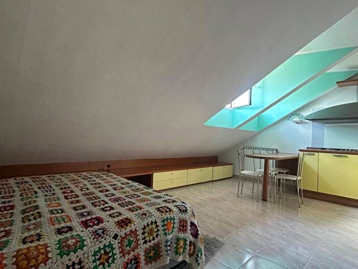 Casa monolocale in affitto in PURICELLI, Piazzale Siena, Milano