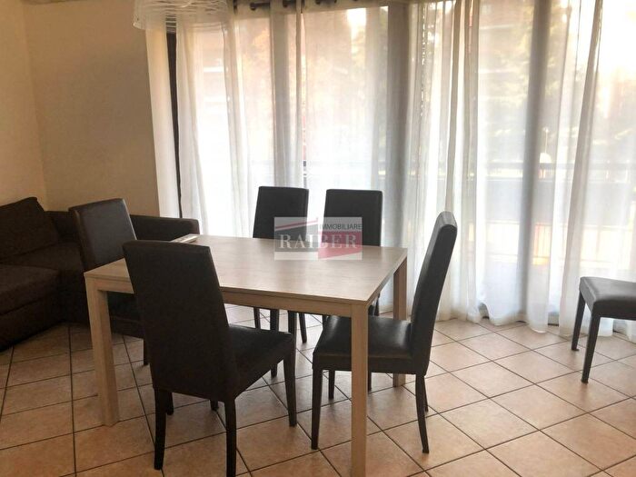 Appartamento bilocale in affitto in Via Giotto, Milano, Basiglio