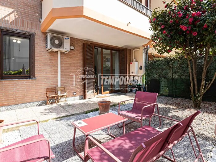 Appartamento monolocale in affitto in Via San Pietro, Solaro