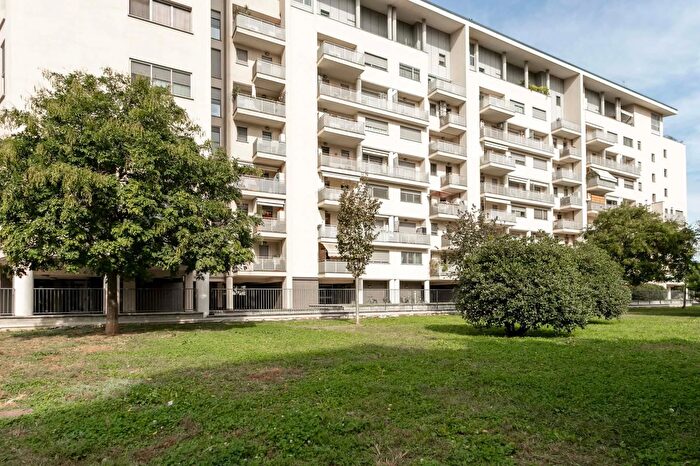 Appartamento monolocale in affitto in Via del Futurismo, Milano