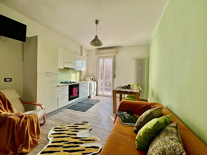 Appartamento trilocale in vendita in Via San Pio X, Trento