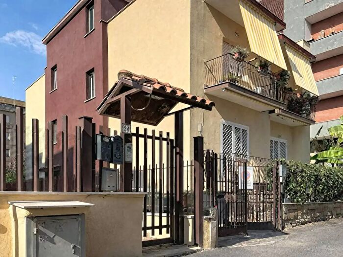 Appartamento bilocale in vendita in Via Ponza, Monterotondo