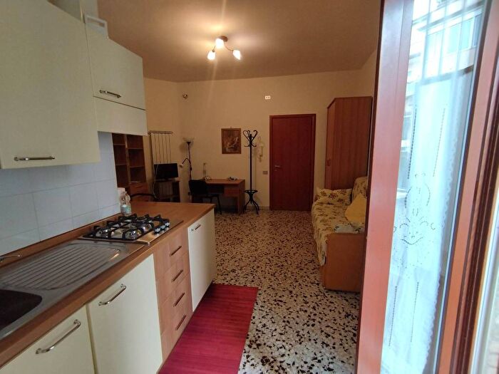 Appartamento monolocale in affitto in Corso Trieste, Centro Storico Corso Trieste, Caserta