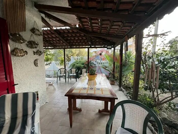 Casa con 6 locali in vendita in San Bruno Melia, Joppolo