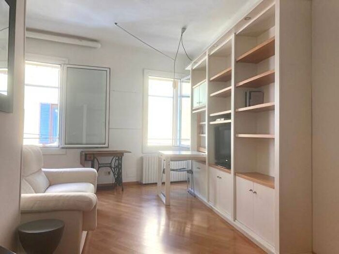 Appartamento monolocale in affitto in Santo Stefano, Bologna