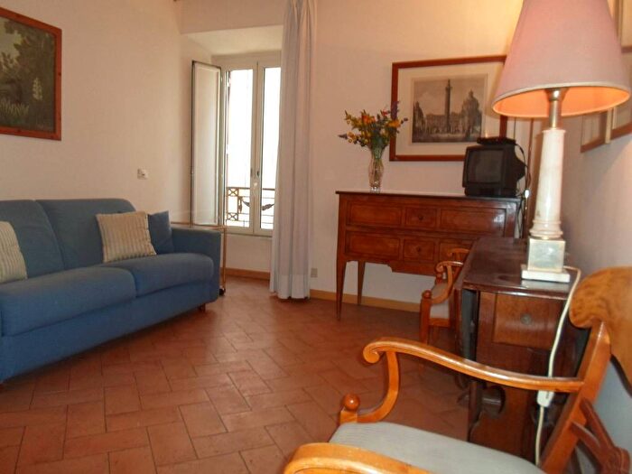 Appartamento bilocale in affitto in Via Gregoriana, Spagna, Roma