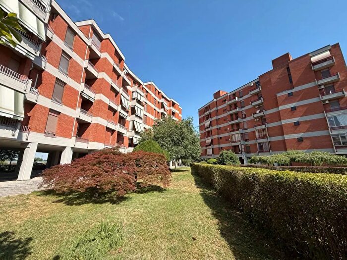 Appartamento quadrilocale in vendita in Via Don Giovine, Alessandria