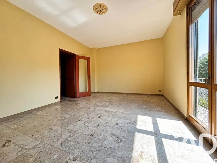 Casa con 6 locali in vendita in Via Malocco, Lonato