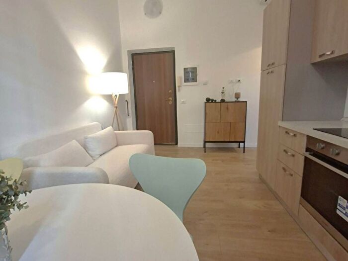 Appartamento bilocale in affitto in Via Alessandro Manzoni, Corsico