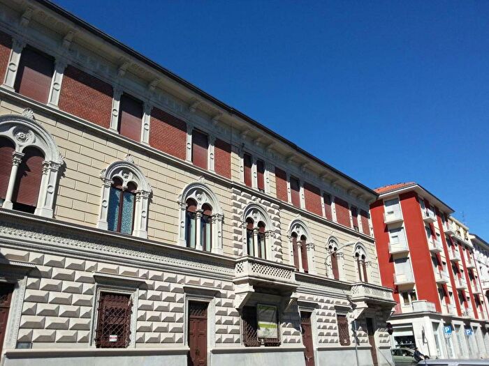 Appartamento trilocale in affitto in Via Arnaldo da Brescia, Centro, Gallarate