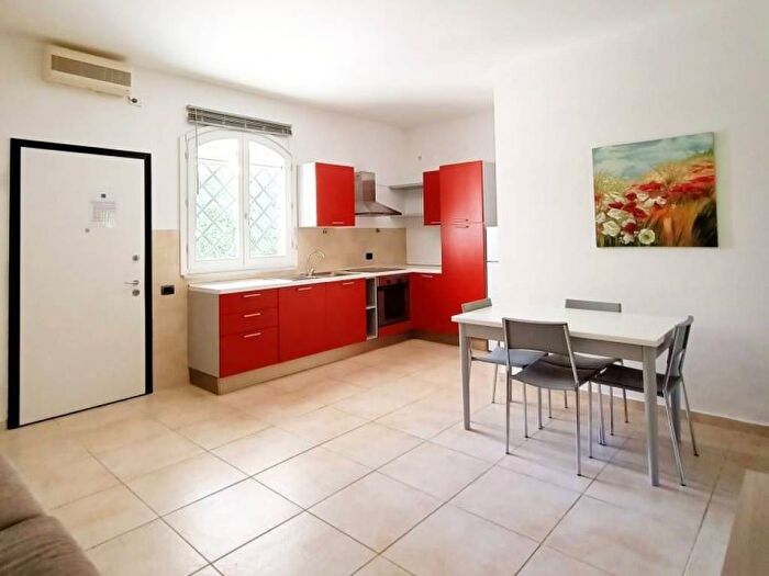 Appartamento in affitto in Ronchi Poveromo, Massa