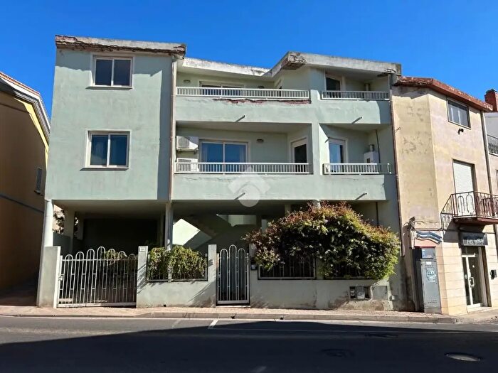 Appartamento trilocale in vendita in Via Cagliari, Capoterra