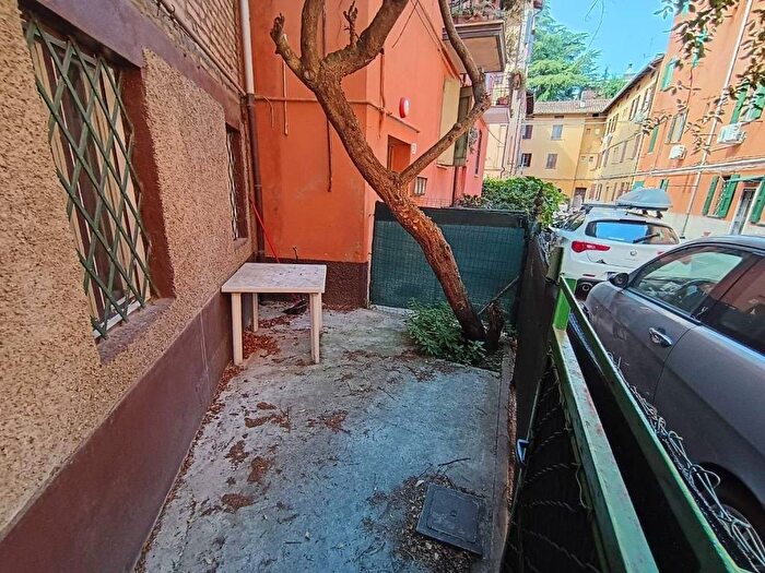 Appartamento bilocale in affitto in Via Aprile, Saragozza fuori Porta, Bologna