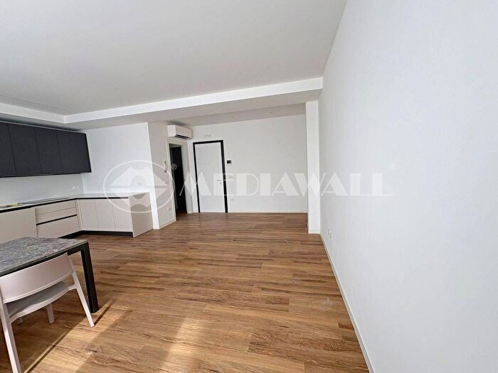 Appartamento trilocale in affitto in Via Guglielmo Oberdan, Centro Storico, Pordenone