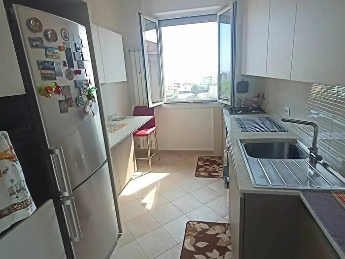 Appartamento bilocale in vendita in Via Nervia, Ventimiglia