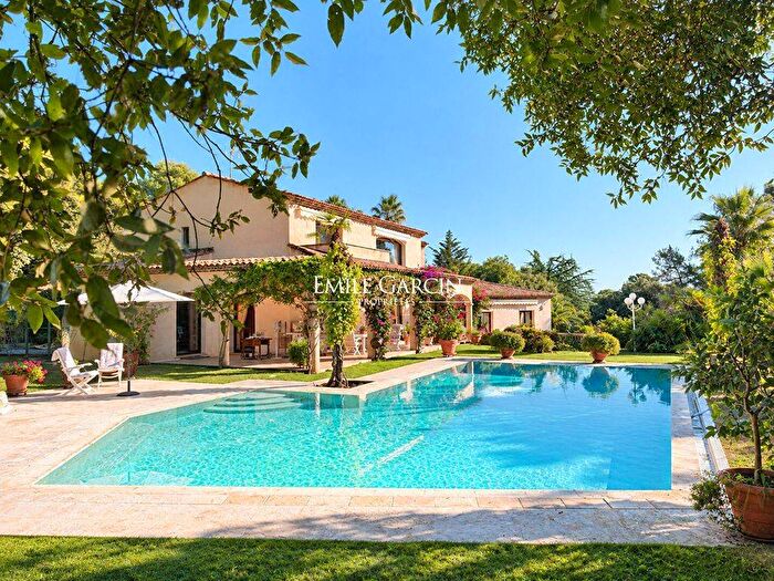 Casa con 5 locali in vendita in Mougins