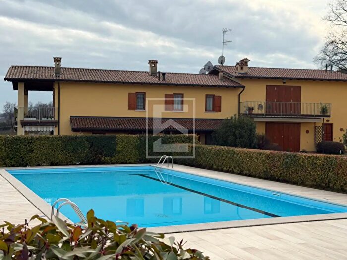 Casa trilocale in vendita in Via Cavalier Giovanni Leali, Polpenazze