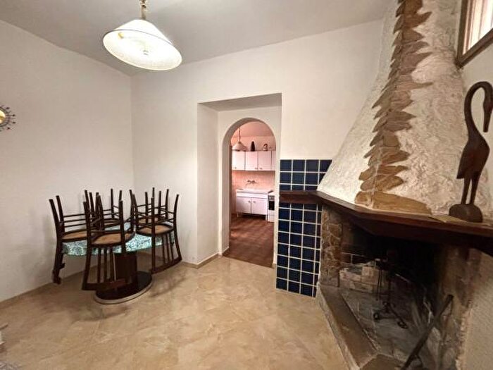 Casa con 5 locali in vendita in Via Flaturno, Anversa Degli Abruzzi