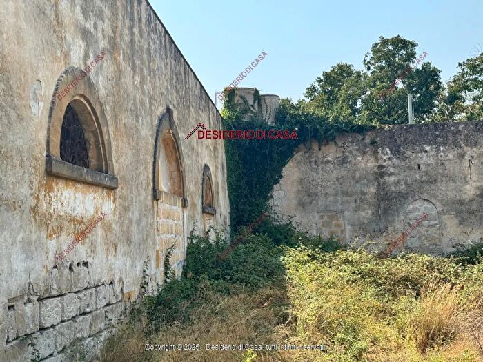 Casa con 5 locali in vendita in Erice